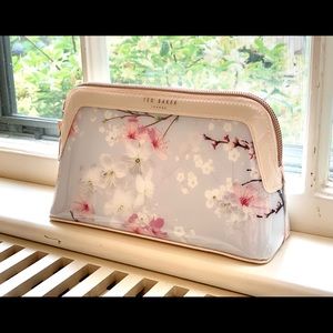 Sold! NWOT Ted Baker Cosmetics Makeup Bag, Small